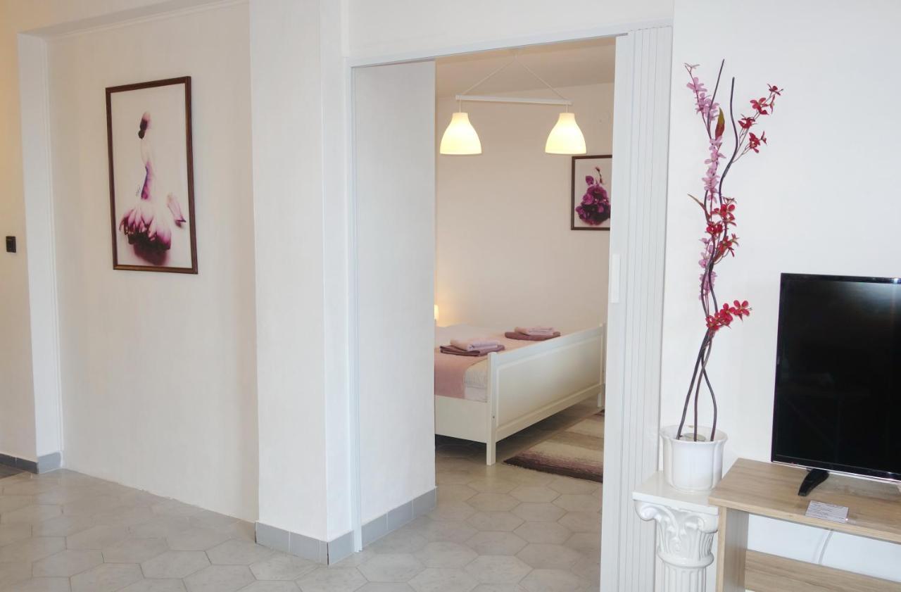 Tolena Heviz Apartments Экстерьер фото